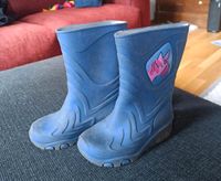 Gummistiefel Gr 24/25 mit Blinklicht Leipzig - Altlindenau Vorschau