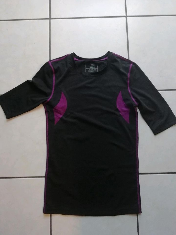 Fitness-T-shirt, schwarz, Gr. M 38/40,Elastan, gepflegt in Viersen