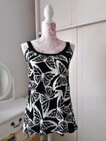 Madonna Motiv Shirt Schmetterling Print Muster Schwarz Weiß XS 34 Hessen - Griesheim Vorschau