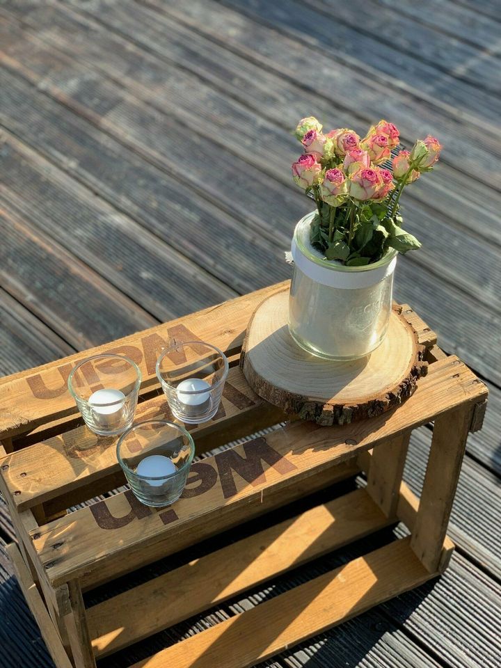 Hochzeit Deko Verleih Holzdeko Weinkisten Boho Holzscheiben in Steinheim an der Murr