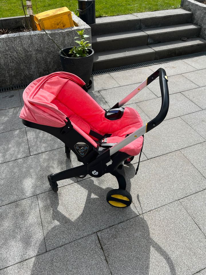 babyschale, 2in1 Kinderwagen, babyschale auf Rädern, Doona in Essen