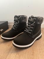 Winter Schule/ Stiefel - NEU Sachsen - Weinböhla Vorschau