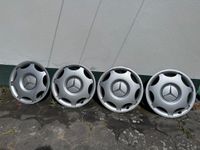 4 original Mercedes Benz Radkappen 15 Zoll C-Klasse Brandenburg - Templin Vorschau