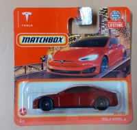 Matchbox Tesla Model S dunkelrot OVP,  Spielzeugauto Baden-Württemberg - Langenenslingen Vorschau