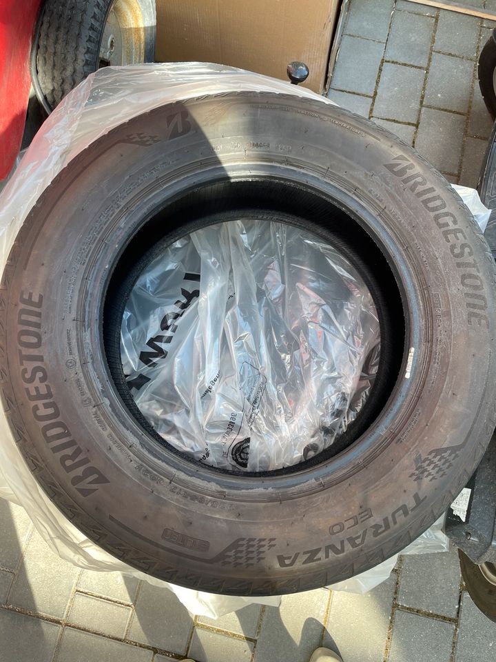 4 x Bridgestone Turanza Eco 225/65 R17 102V Sommerreifen in Lorch