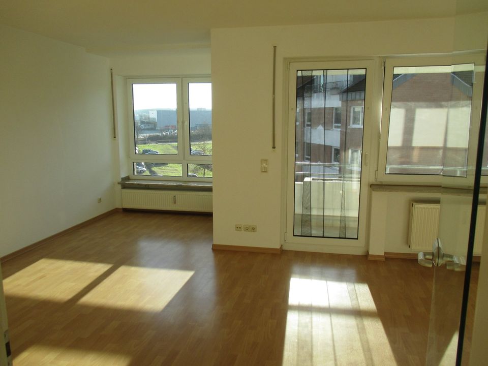 04435 Radefeld * Wohnungspaket * 3 ETW * Balkon + KfZ-SP * 156 m² in Leipzig