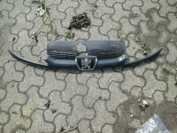 Peugeot 206 Kühlergrill Frontgrill Schwarz Nordrhein-Westfalen - Herten Vorschau