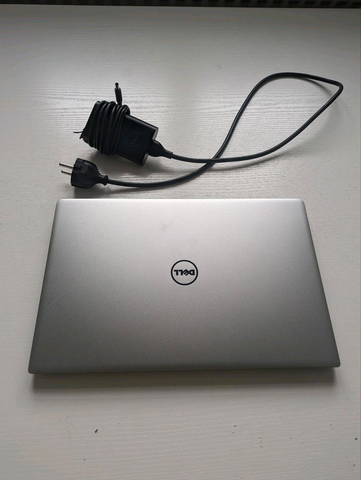 Dell XPS 13 9350 in München
