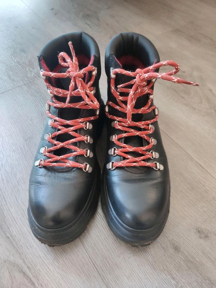 Marc O'Polo Leder Boots schwarz Gr. 41 in Bordesholm