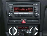 AUDI TT 8J NEU Autoradio Stereo CD MP3 CD Wechsler 8J0057186K Nordrhein-Westfalen - Gelsenkirchen Vorschau