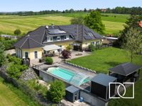 Luxusresidenz mit Pool! Energieeffiziente Villa auf einzigartigem Anwesen Bayern - Creußen Vorschau