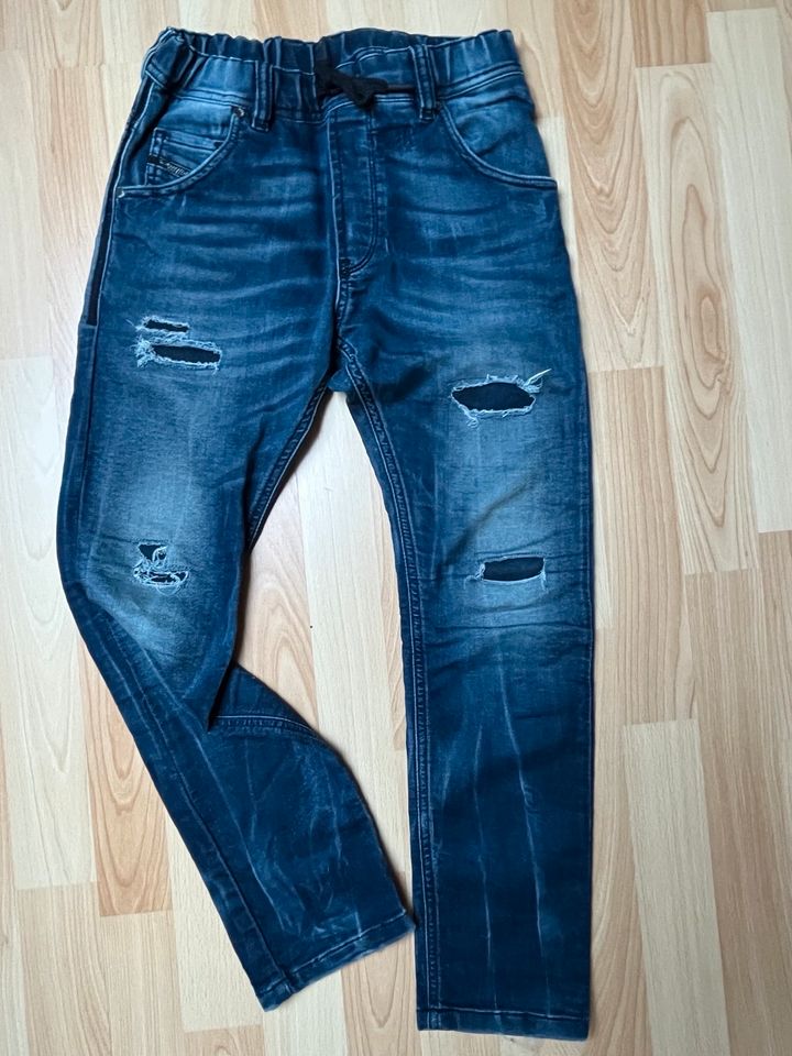 Diesel Jeans super cool NP 59Eur Gr 152 * Versand möglich * in Frankfurt am Main