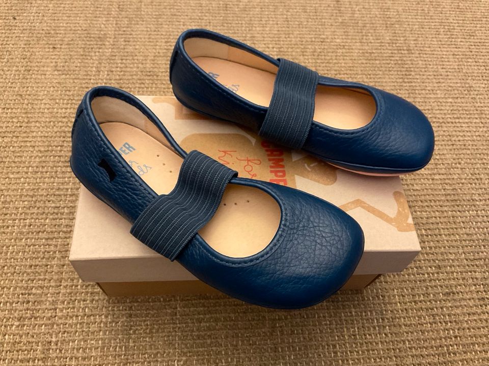 NEU! Camper 80025-129 Right Kids Sella Nudo blue Gr. 28 in Berlin