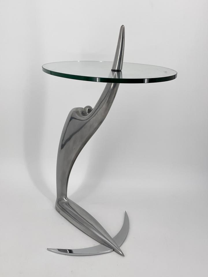 *SKULPTURALER BEISTELLTISCH POMO XO DESIGN ARCADA SWING CARAMIA in Berlin