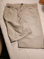 Hugo Boss kurze Hose Gr. 36/34 Niedersachsen - Wiesmoor Vorschau