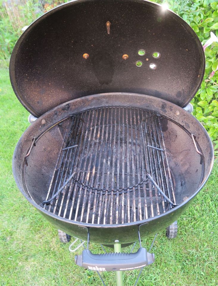 Weber Kugelgrill Master-Touch GBS 57 cm in Altenholz
