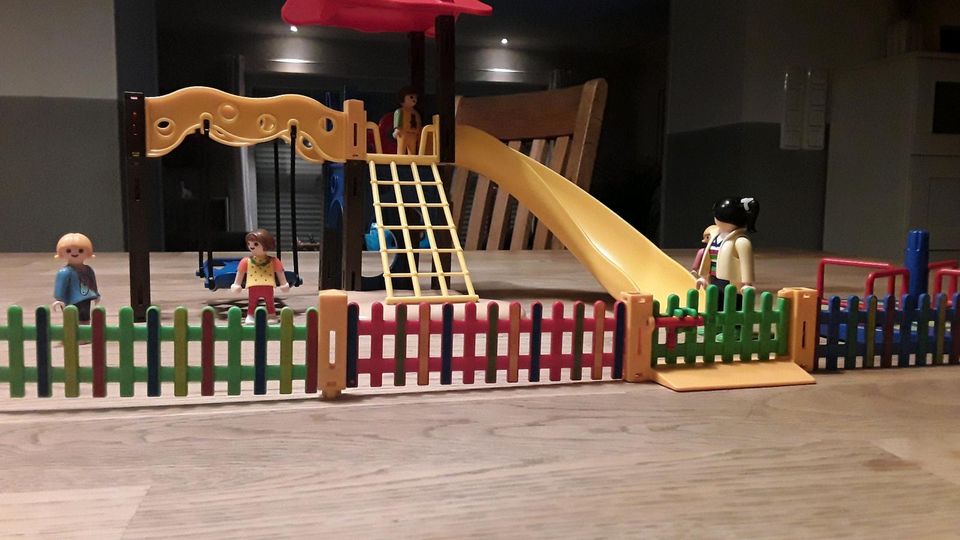 Playmobil Spielplatz in Leer (Ostfriesland)