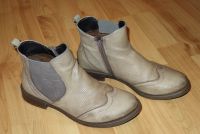 Bugatti Leder Chelsea Boots Stiefel 38 grau stone Stiefeletten Nordrhein-Westfalen - Hückeswagen Vorschau