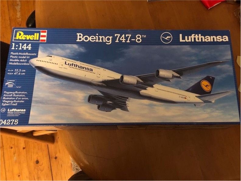 Revell Boeing 747-8 Lufthansa in Grefrath