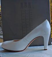 WEIẞE Lederpumps Peeptoe 39 Köln - Köln Dellbrück Vorschau