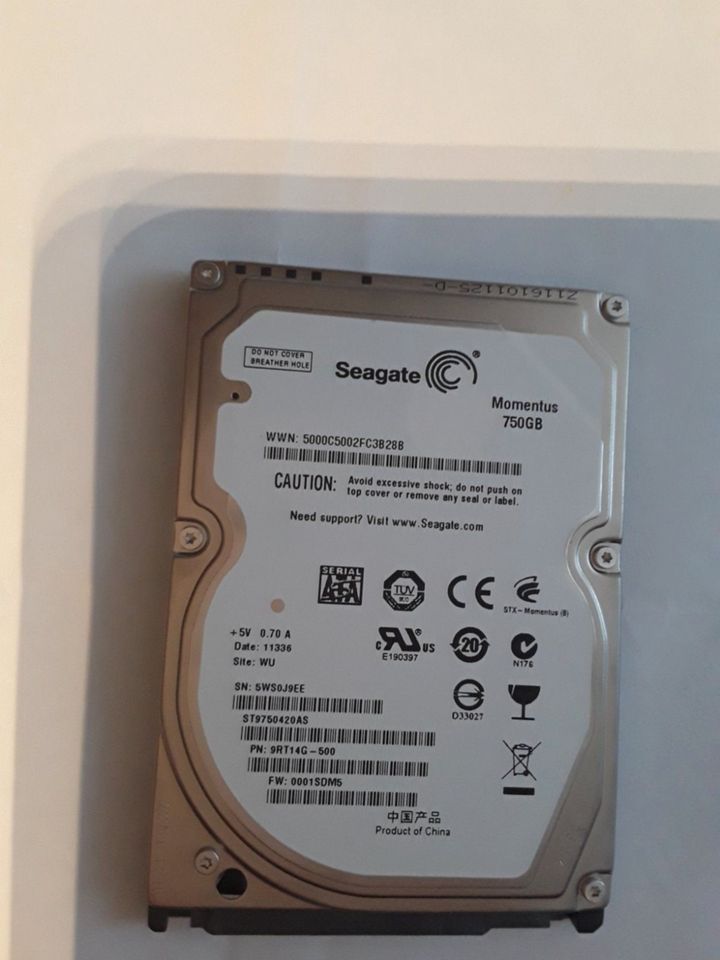 Festplatte Seagate Momentus 750GB ST9750423AS 5400RPM SATA in Oberursel (Taunus)