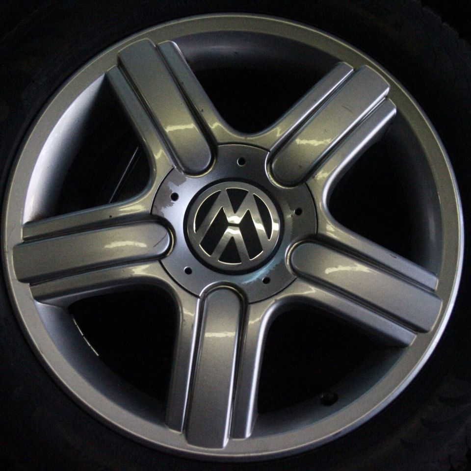 VW Fox 5Z Alufelgen WInterräder 195/55R15 85H neue WInterreifen in Kevelaer