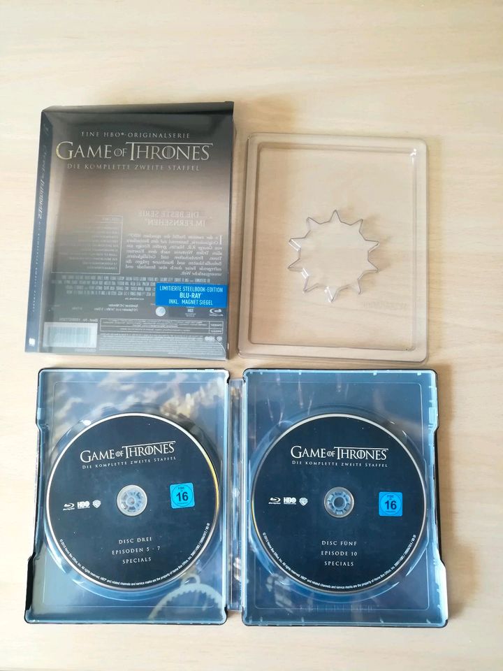 Game of Thrones Bluray Staffel 1+2+3+4 Steelbooks limitiert rar in Schwalmstadt