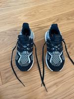 Schwarz weiße Adidas Ultra Boost Sneaker 36 2/3 Berlin - Zehlendorf Vorschau