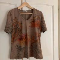 Bonita T-shirt Gr. M mit V-Ausscnitt Nordrhein-Westfalen - Menden Vorschau