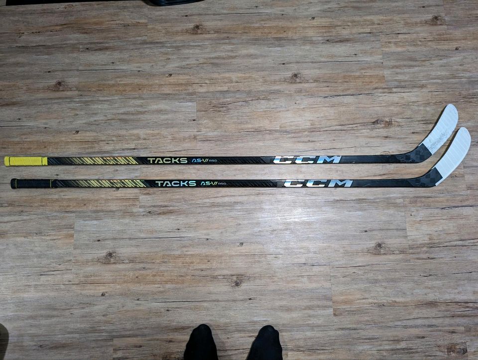 CCM Super Tacks AS6 Pro (2 Stück) in Taufkirchen Vils