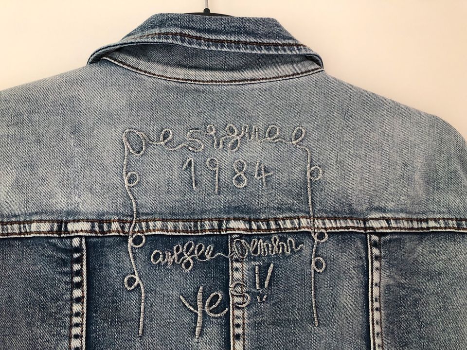 Desigual ausgefallene Jeansjacke Größe L, neuwertig in Bremen