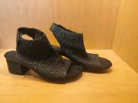 Rieker Damen Schuhe Sandaletten Sandalen Blockabsatz Pumps 37 Sachsen - Schwarzenberg (Erzgebirge) Vorschau