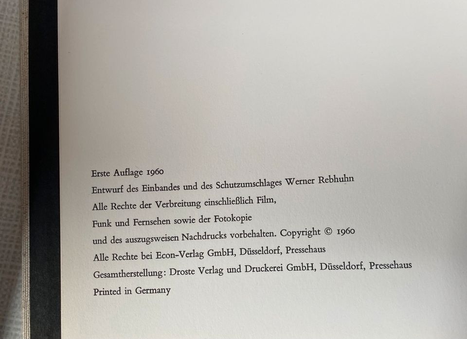 Feininger photographiert Steine in Frankfurt am Main