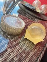 21 Teile DDR Untersetzer Kunststoff Transparent mit Halterung 9cm Sachsen-Anhalt - Salzwedel Vorschau