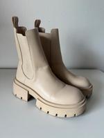 H&M Boots in beige Bayern - Rosenheim Vorschau