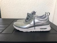 Sneakers Nike W Air Thea Sea, silber, wie neu Niedersachsen - Springe Vorschau