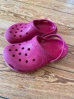 Crocs rosa-pink J1 Größe 32/33 Hamburg Barmbek - Hamburg Barmbek-Süd  Vorschau