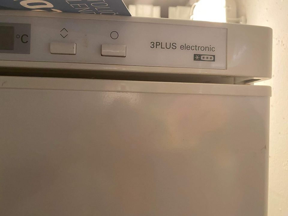 Kühlschrank Siemens in Poing