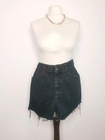 Vintage Otto Kern Jeans Shorts Gr. 28 Highwaist Made in Italy Sch Rheinland-Pfalz - Mainz Vorschau