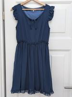 Kleid blau von Review (Gr. S) Berlin - Reinickendorf Vorschau