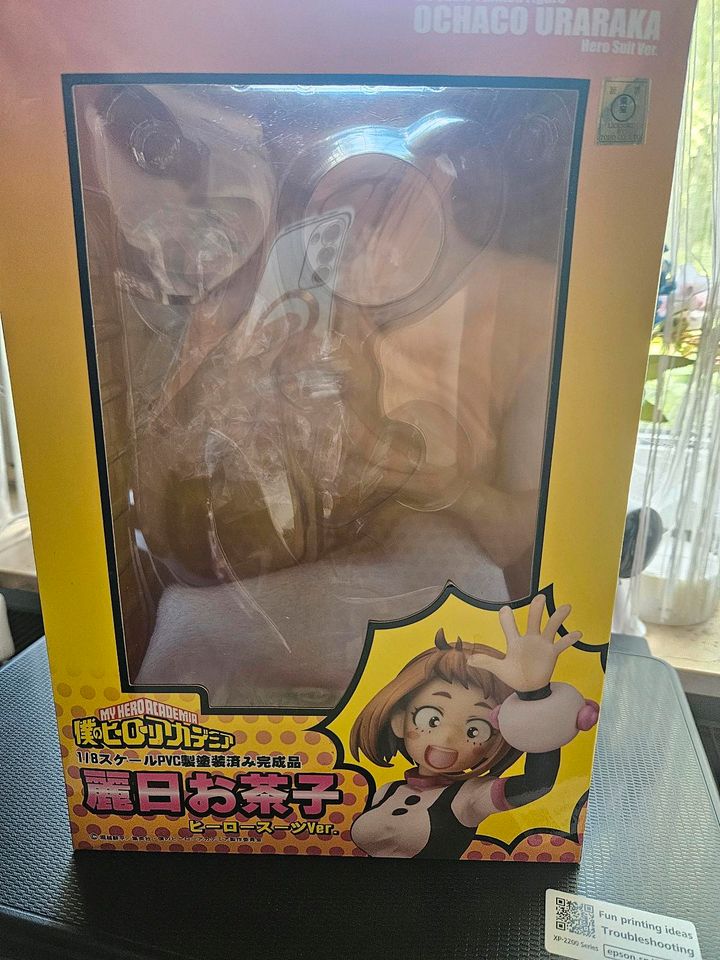 Boku no Her Academia- Ochako Figur in Essen