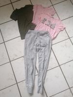 3 Shirts, 1 Jogginghose xxs Schleswig-Holstein - Itzehoe Vorschau