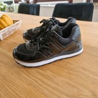 Sneaker  Balance 574 Gr. 7 / 37.5 Schwarz Lack Niedersachsen - Soltendieck Vorschau