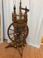 Spinnrad mit Namen sehr alt 1885 sehr besonders Niedersachsen - Bleckede Vorschau