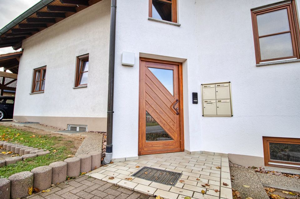 *Reserviert*4-Familienhaus mit rentabler Photovoltaikanlage in Sulz-Holzhausen! in Sulz