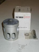 Yamaha  RD 80 LC Kolben NOS Neu 1.00 Übermass Bohrung 50mm Nordrhein-Westfalen - Moers Vorschau