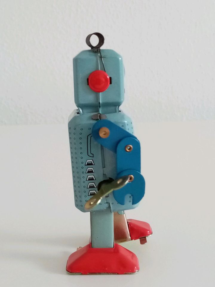 Blechspielzeug  Mechanischer Roboter in Essen