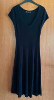 ZARA Gr. XS-S-M/34-36 Strick-Kleid schwarz A-Linie Basic MIDI Baden-Württemberg - Oberriexingen Vorschau