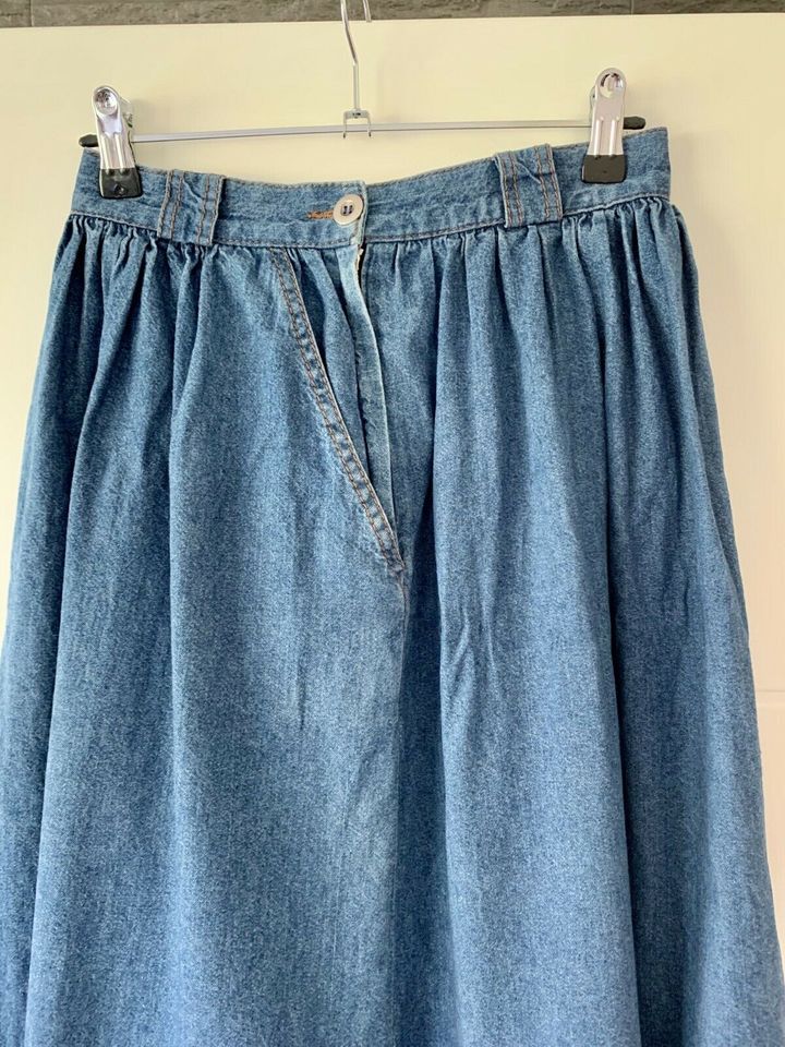 True Vintage: Edler *Azzurro* Jeans Trachten Rock in Größe 36 in Müden