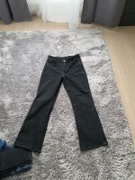 Monki moderne Jeans in Gr.33 ( 42) top Zustand Nordrhein-Westfalen - Stolberg (Rhld) Vorschau